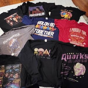 9 Star trek tew shirts size xl